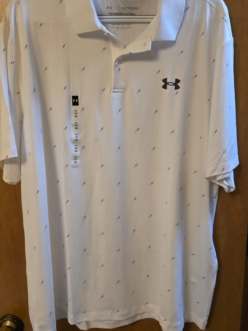 Under Armour Men’s White Polo with Micro Logo Print- XL